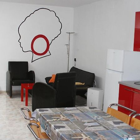 Appartement Deltebre Minimo 2 Noches المظهر الخارجي الصورة